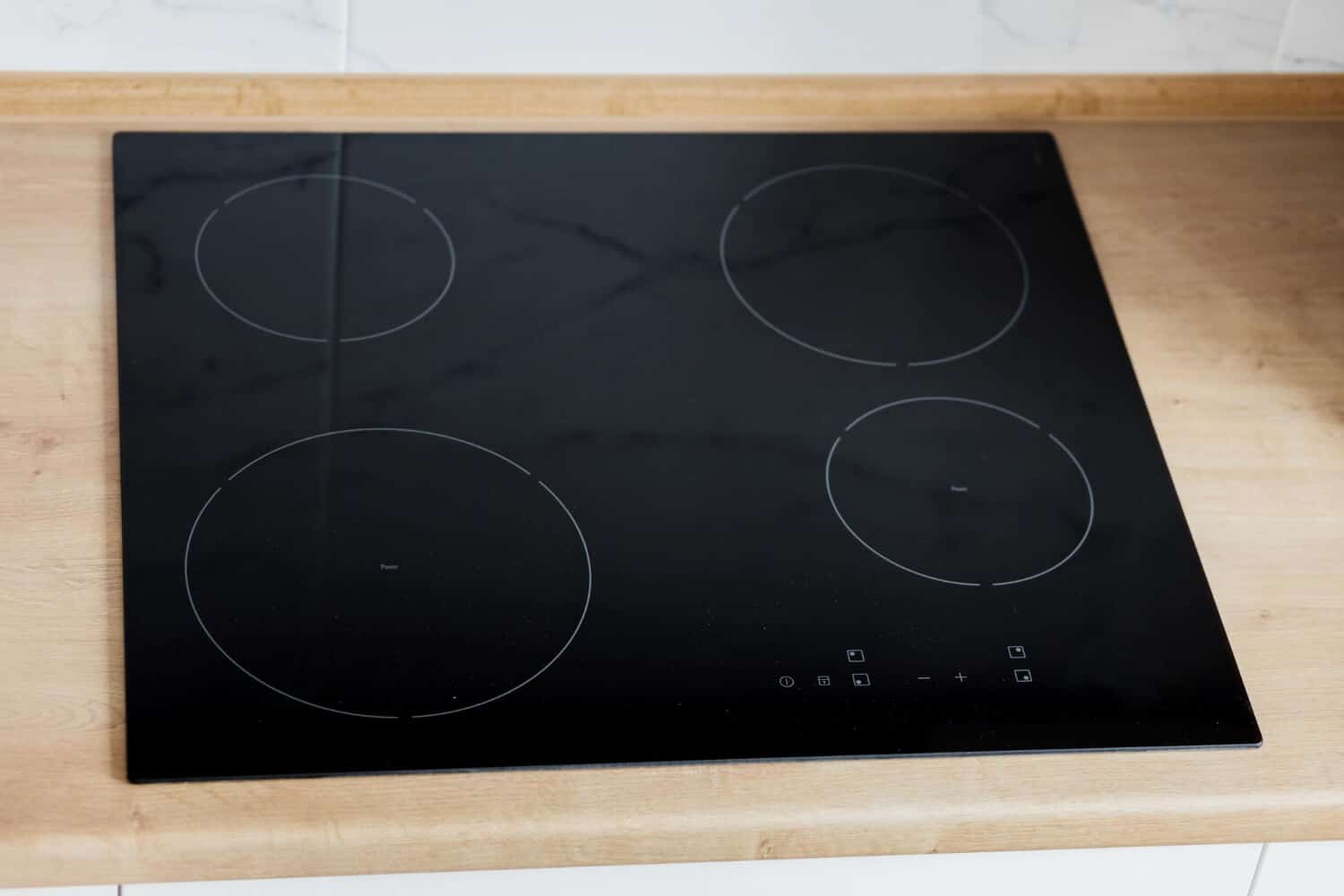 Peuton réparer une fissure sur une plaque à induction ? EspritBrico — free download