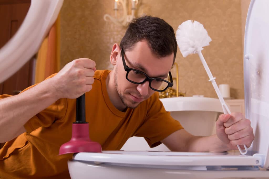 Impossible de déboucher les toilettes : que faire ? 3 déboucher ses toilettes