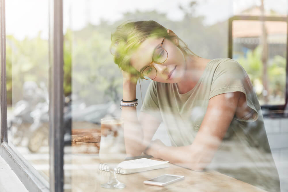 Bruit extérieur : comment rendre son logement plus silencieux grâce aux fenêtres PVC à double ou triple vitrage ? 10