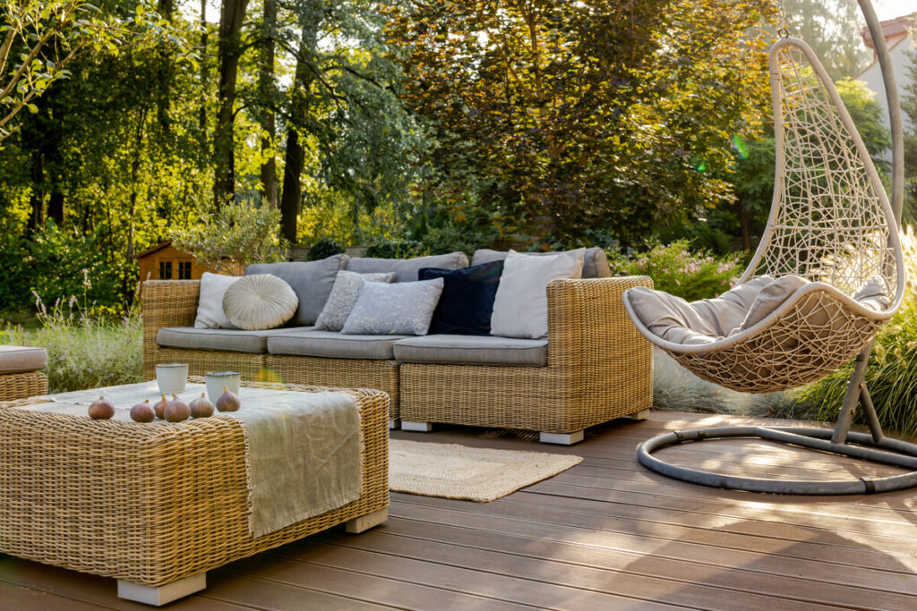 Top 5 des salons de jardin pas chers (moins de 500 €) testés et comparés